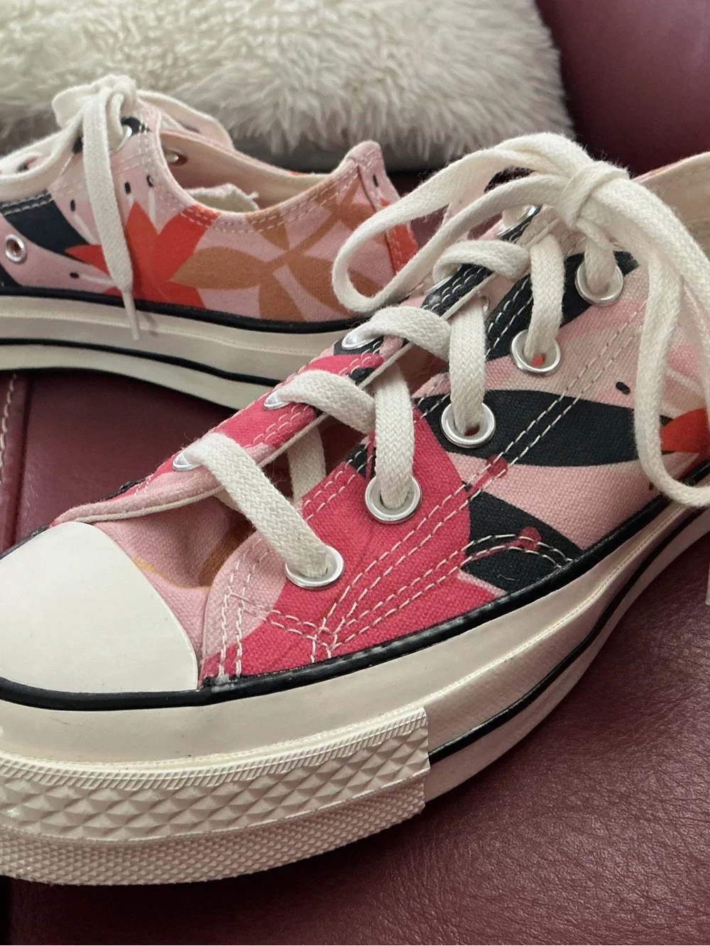 Girls Converse Chuck 70 vintage look with floral print
